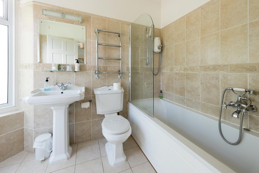 Downsview Hotell Ashford  Eksteriør bilde
